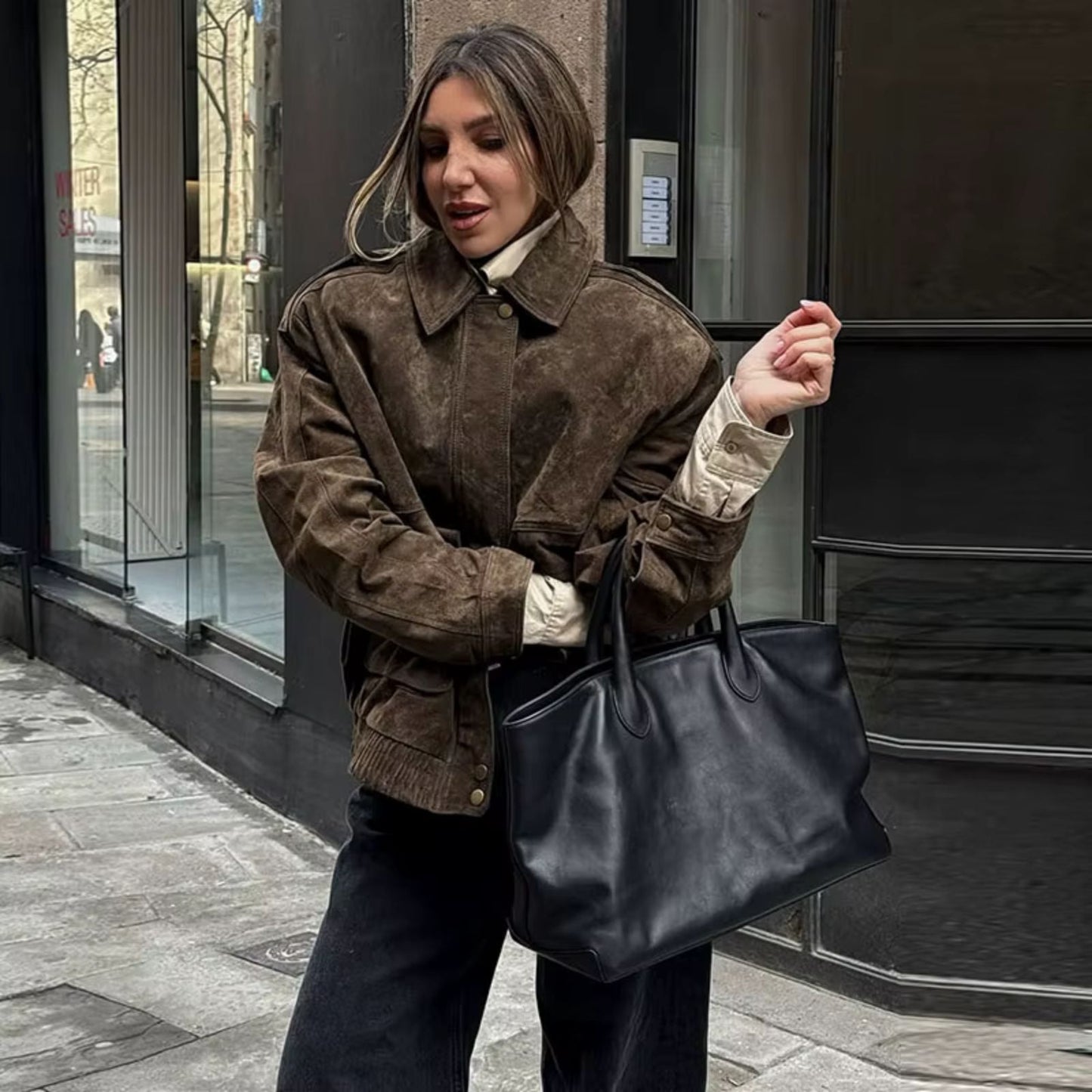 Dames Tussenjas Oversized met Knoopsluiting en Opstaande Kraag