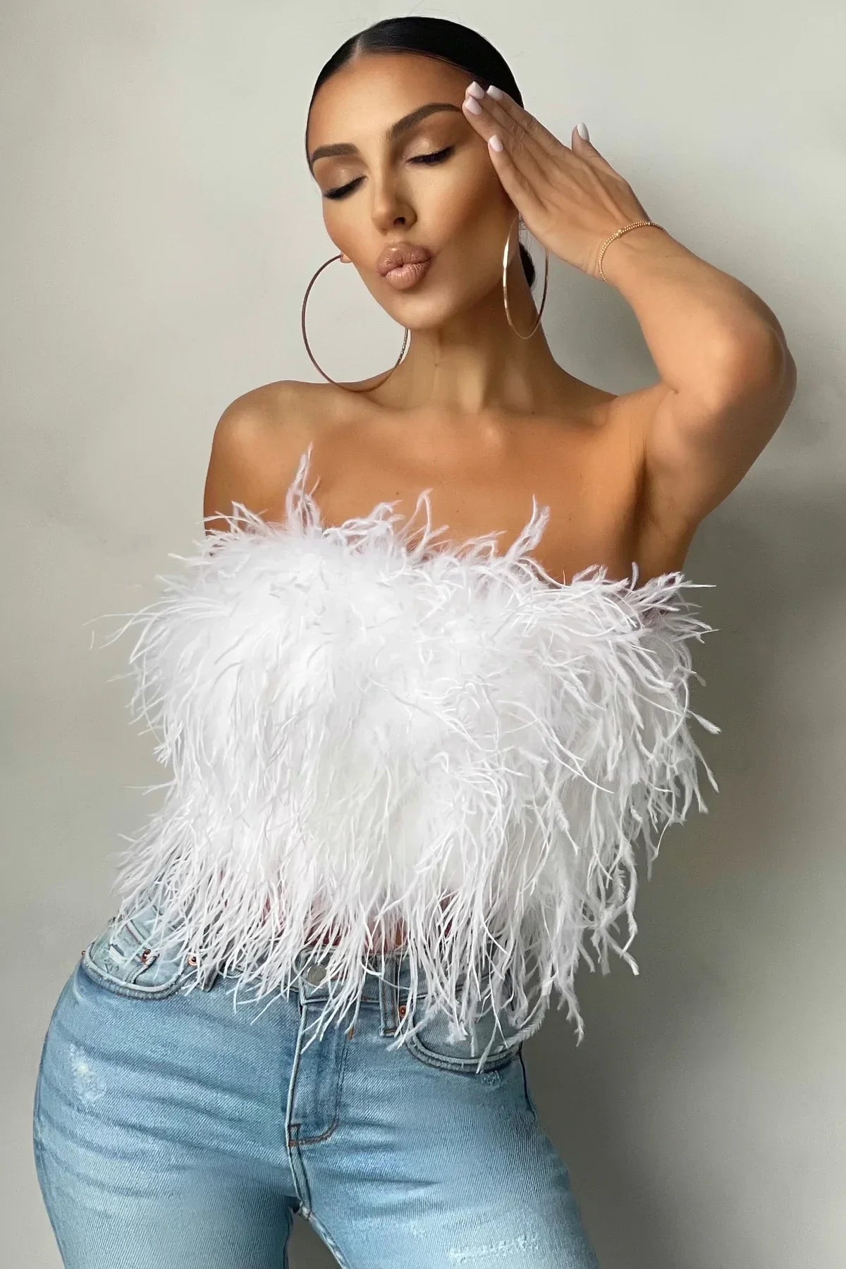 Dames Crop Top Mouwloos met Veren Detail