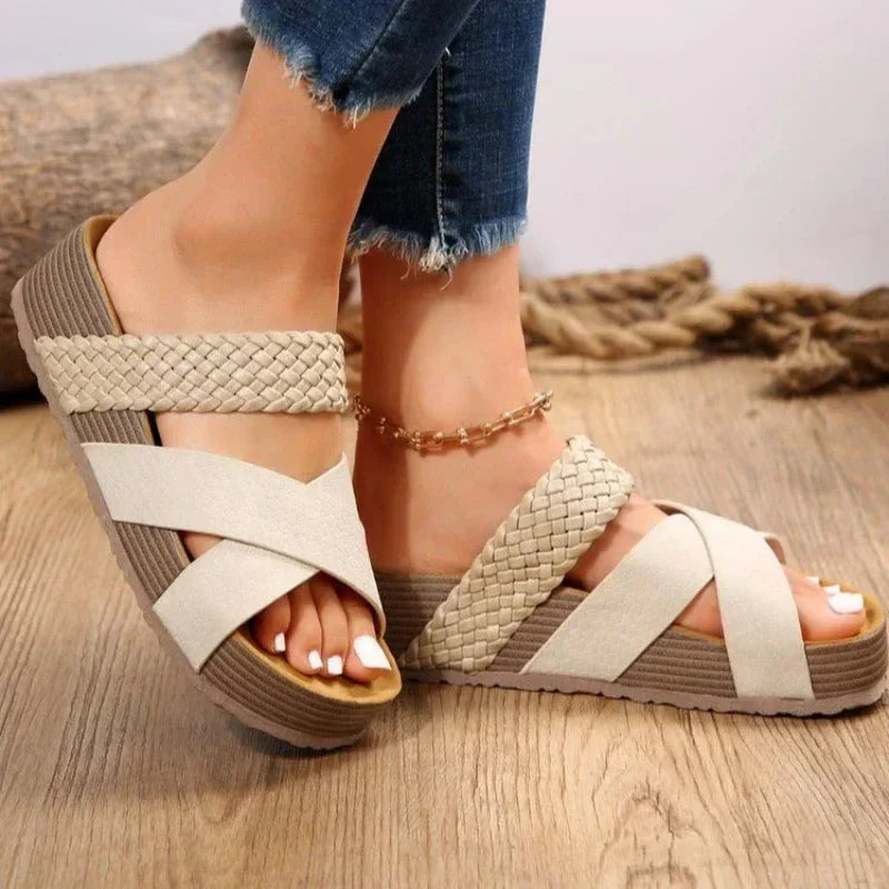 Dames Sandalen met Gekruiste Banden en Plateauzool Wit