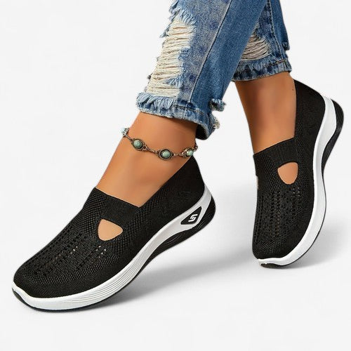 Dames Slip-on Sneakers met Uitsparing en Geprofileerde Zool Zwart