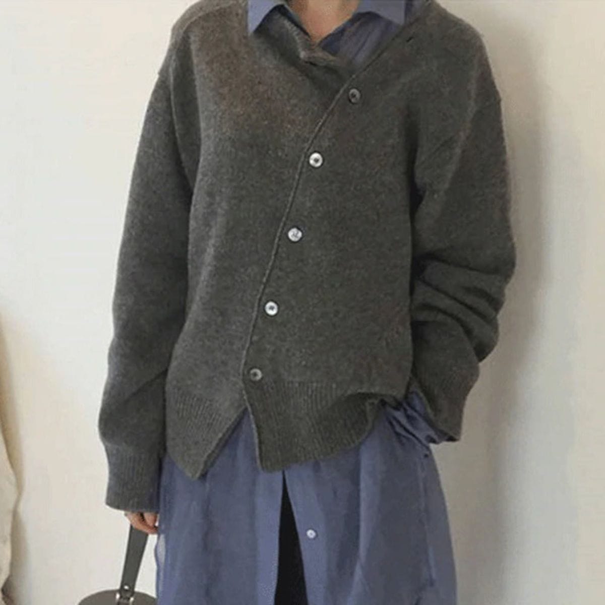 Dames Cardigan met Asymmetrische Knopen Grijs