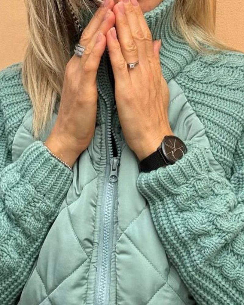 Dames Jas met Gewatteerd Lichaam en Gebreide Mouwen voor Herfst en Winter