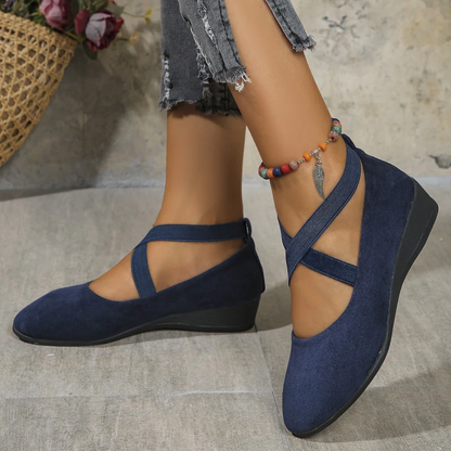 Dames Ballerina Instapschoenen met Kruisband en Sleehak Blauw
