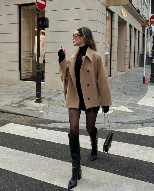 Dames Oversized Jas met Dubbelrijige Knopen en Boxy Fit Beige