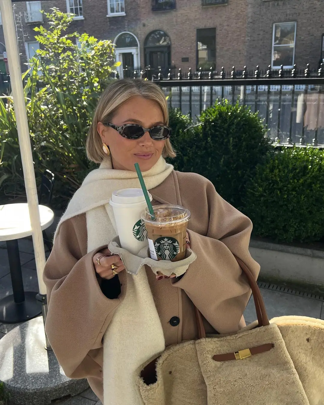 Dames Oversized Jas met Dubbelrijige Knopen en Boxy Fit