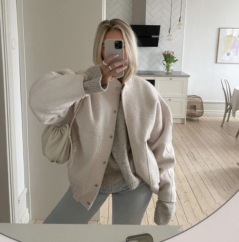 Dames Oversized Bomberjack met Praktische Zakken en Moderne Details