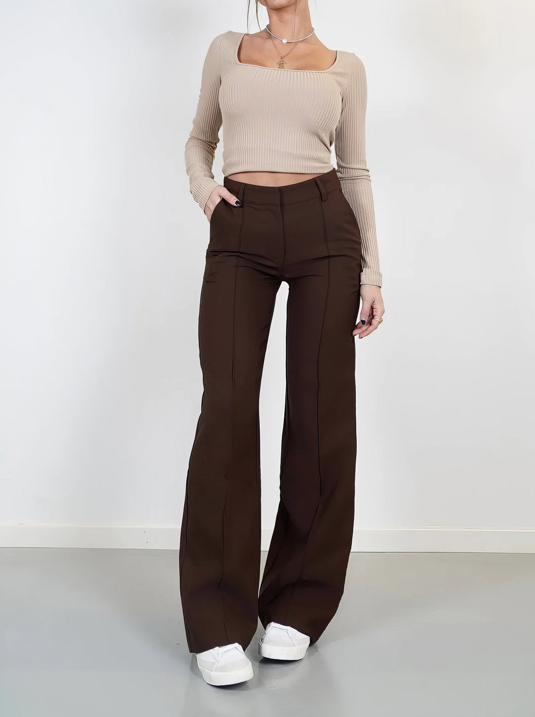 Dames Pantalon met Kreukvrij Ontwerp Bruin