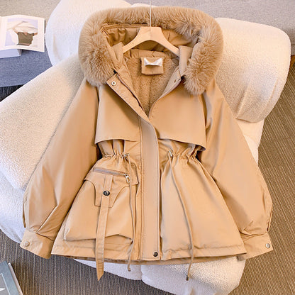 Dames Winterjas met Capuchon en Getailleerd ontwerp Khaki
