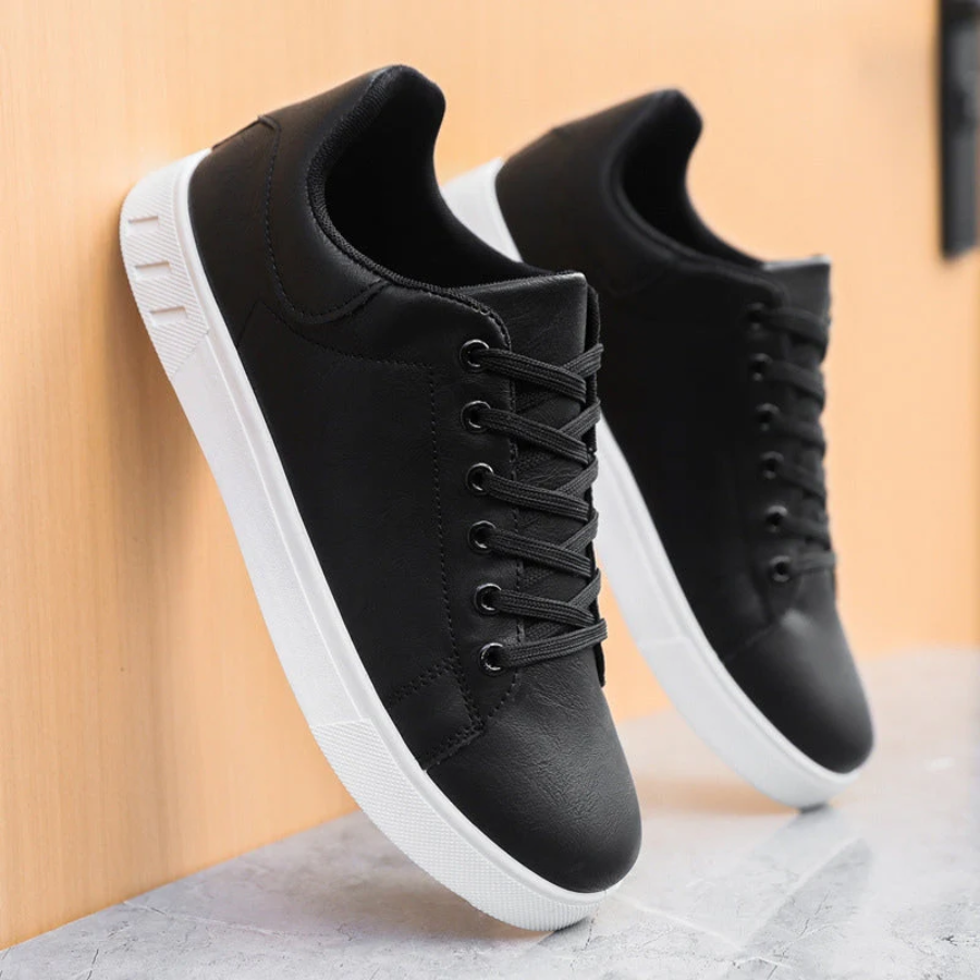Heren Sneakers met Vetersluiting, Lage Schacht en Strak Silhouet