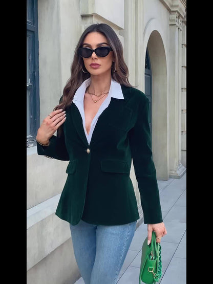 Dames Blazer met Gouden Knopen en Getailleerde Fit