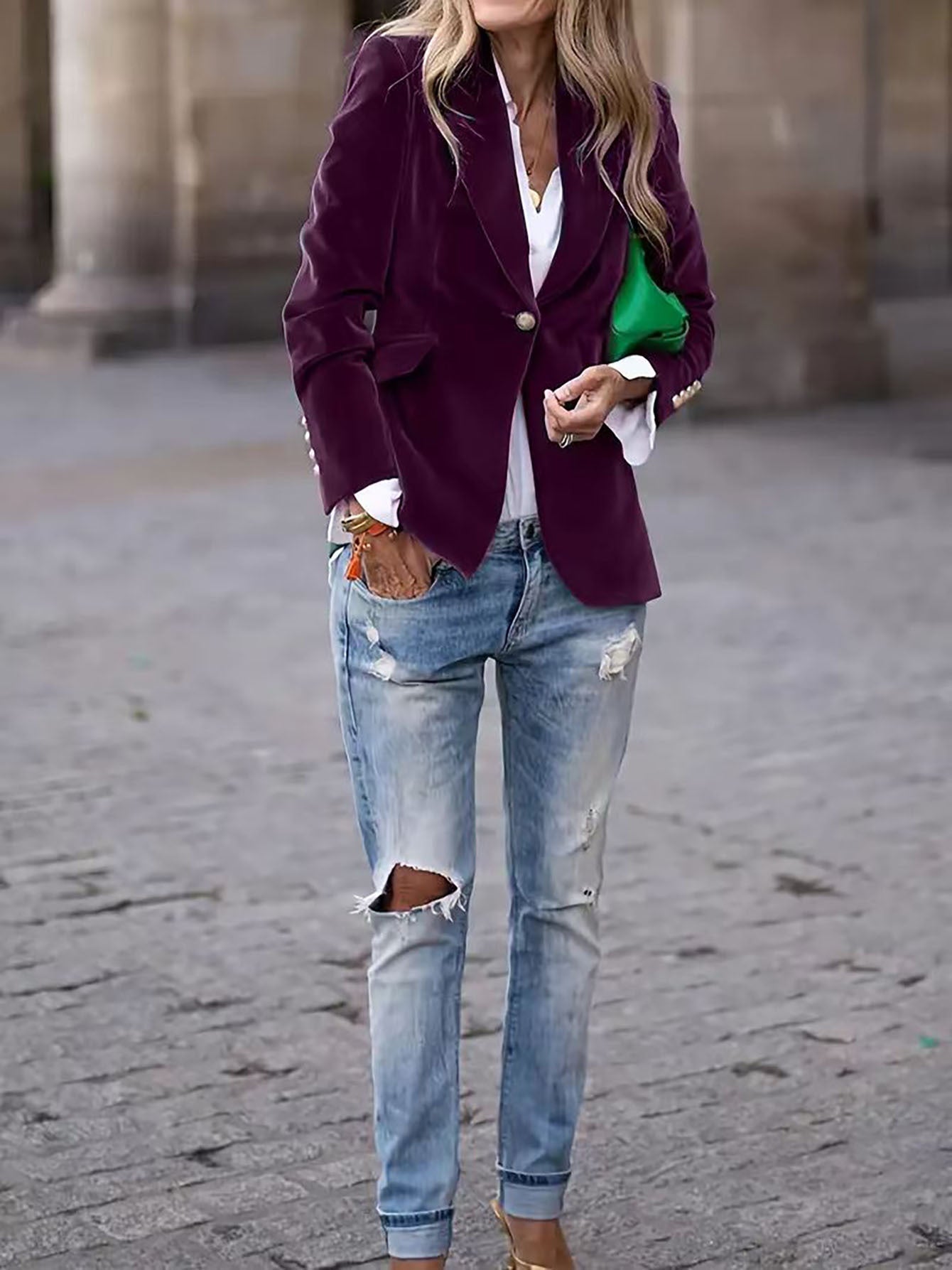 Dames Blazer met Gouden Knopen en Getailleerde Fit Paars