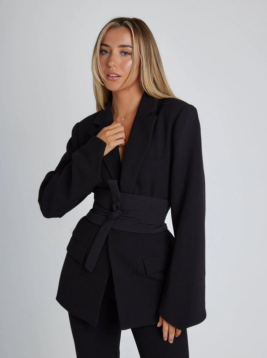 Getailleerde Dames Blazer met Riem Zwart