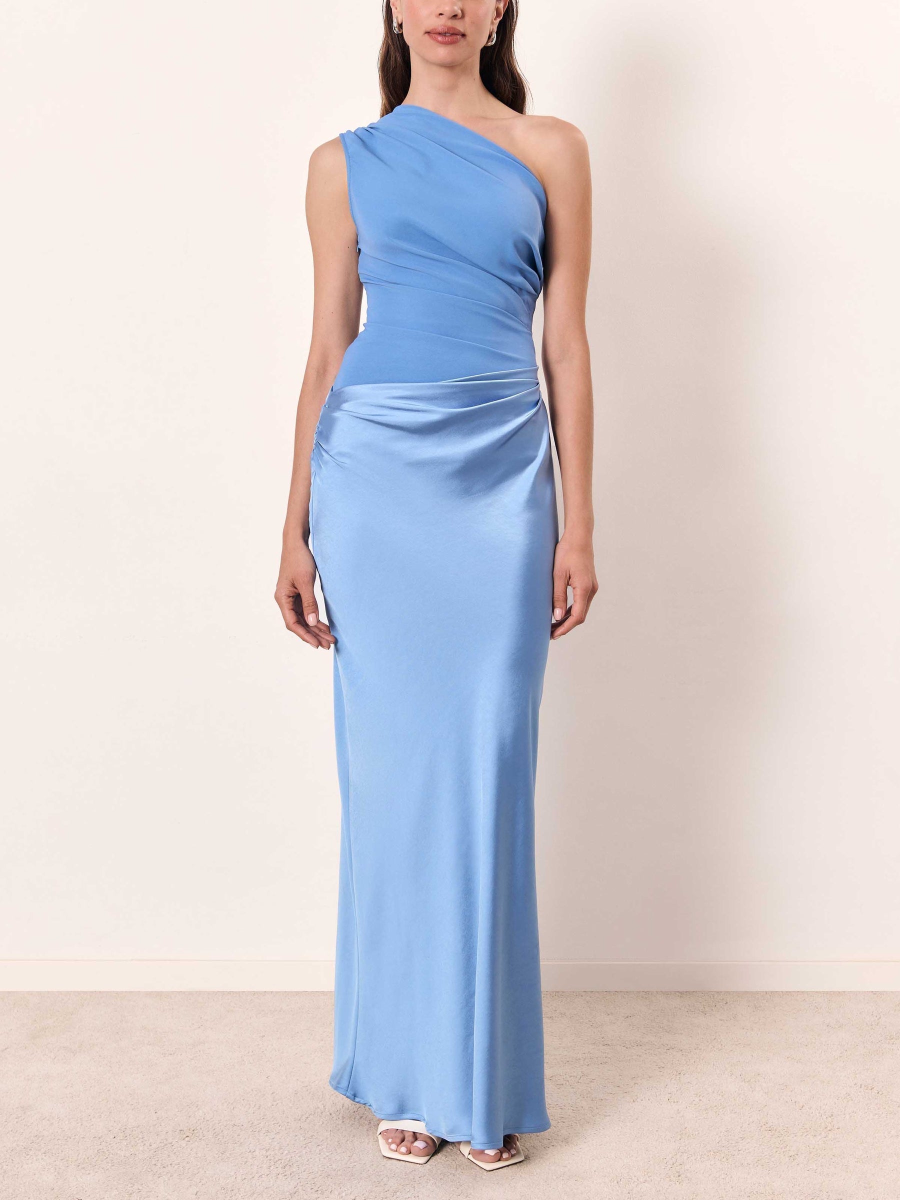Dames Avondjurk met One Shoulder Hals, Plooien en Mermaid Silhouet