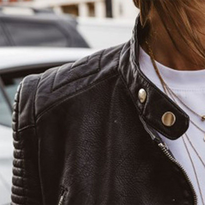 Dames Biker Jacket met Ritsdetails en Gewatteerde Mouwen