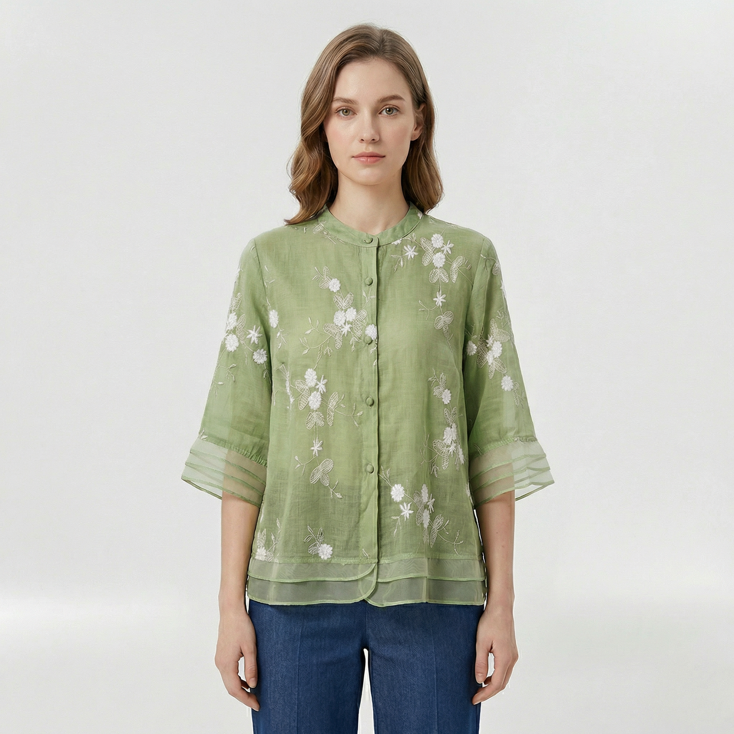 Dames Blouse met Driekwart Mouw, Bloemenborduursel en Staande Kraag Limoengroen
