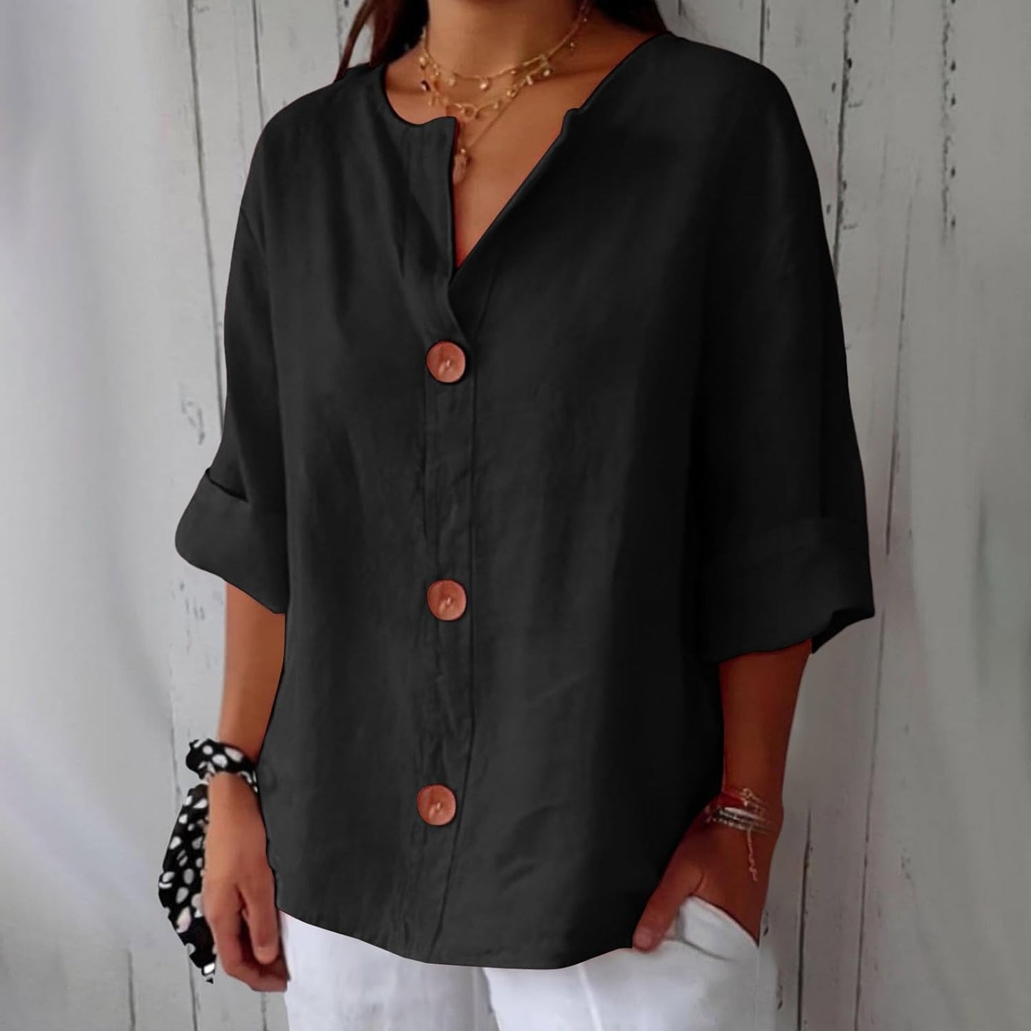Dames Blouse met V-hals en Knoopsluiting, Driekwart Mouw