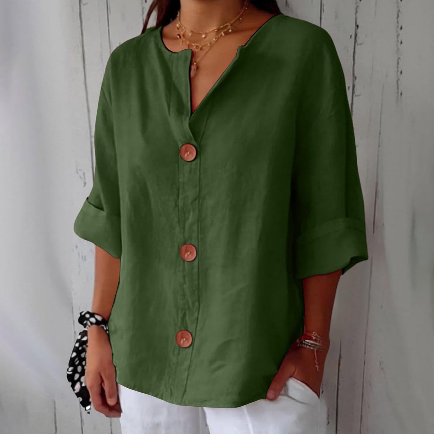 Dames Blouse met V-hals en Knoopsluiting, Driekwart Mouw
