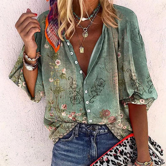 Dames Blouse met V-hals, Knoopsluiting en Halflange Mouwen met Boho Print