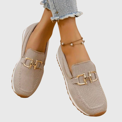 Dames Loafers met Gouden Gesp en Plateauzool