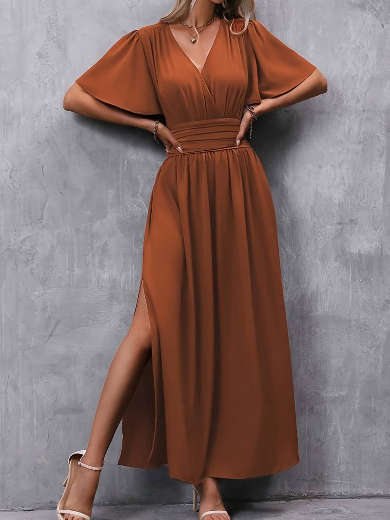 Dames Maxi Jurk met V-hals, Vlindermowen en Hoge Taille met Zijsplit Bruin