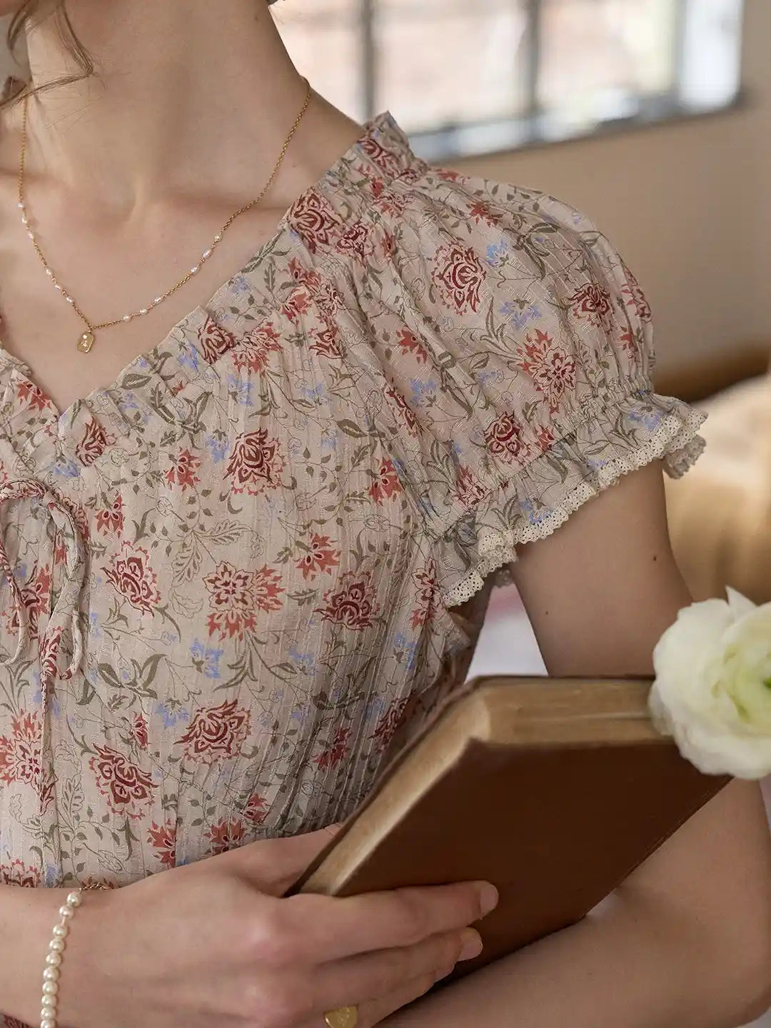 Dames Midi Jurk met V-hals en Bloemenprint Korte Mouw