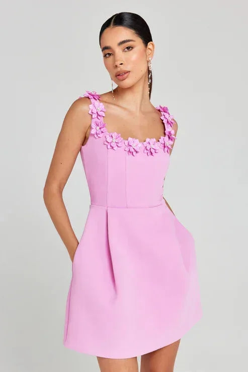 Dames Mini Jurk met 3D Bloemen Bandjes en Corset Taille Roze