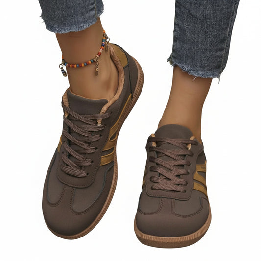 Dames Retro Sneakers met Vetersluiting en Contrasterende Strepen