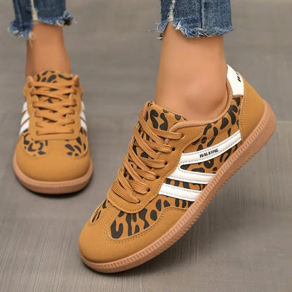 Dames Retro Sneakers met Vetersluiting en Contrasterende Strepen