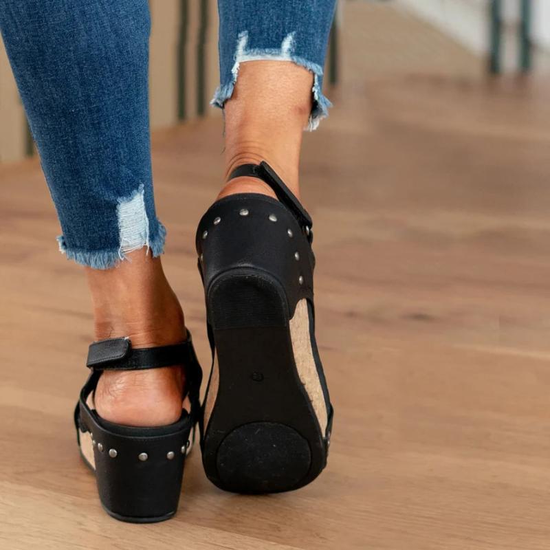 Dames Sandalen met Sleehak, Open Neus en Verstelbare Gesp