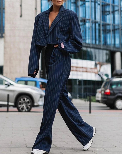 Dames Tweedelig Pak met Cropped Blazer en Wijde Broek