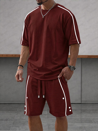 Heren Clothing Set Korte Mouw met Contrasterende Strepen en Shorts Bordeauxrood